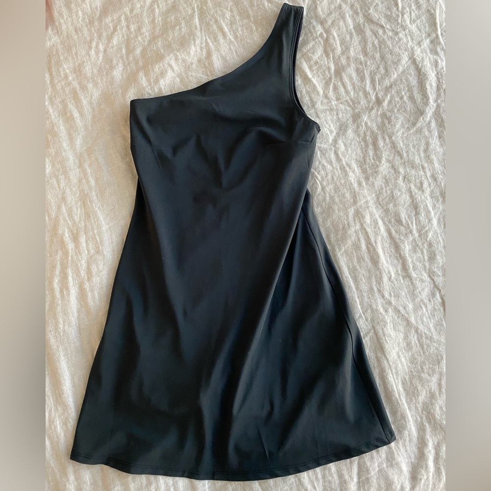 Abercrombie One-Shoulder Traveler Mini Dress